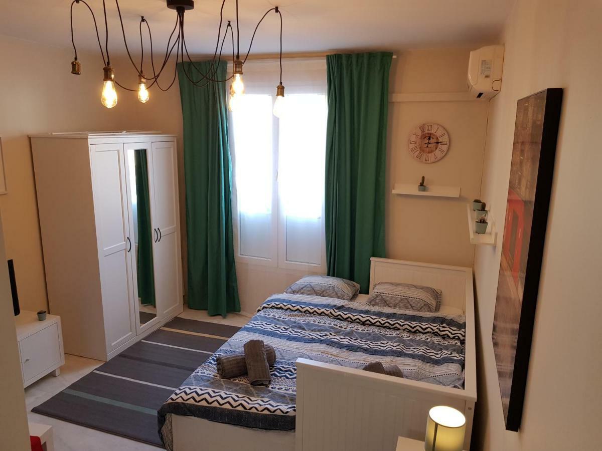 **** Genuar Apartments Malaga Center エクステリア 写真