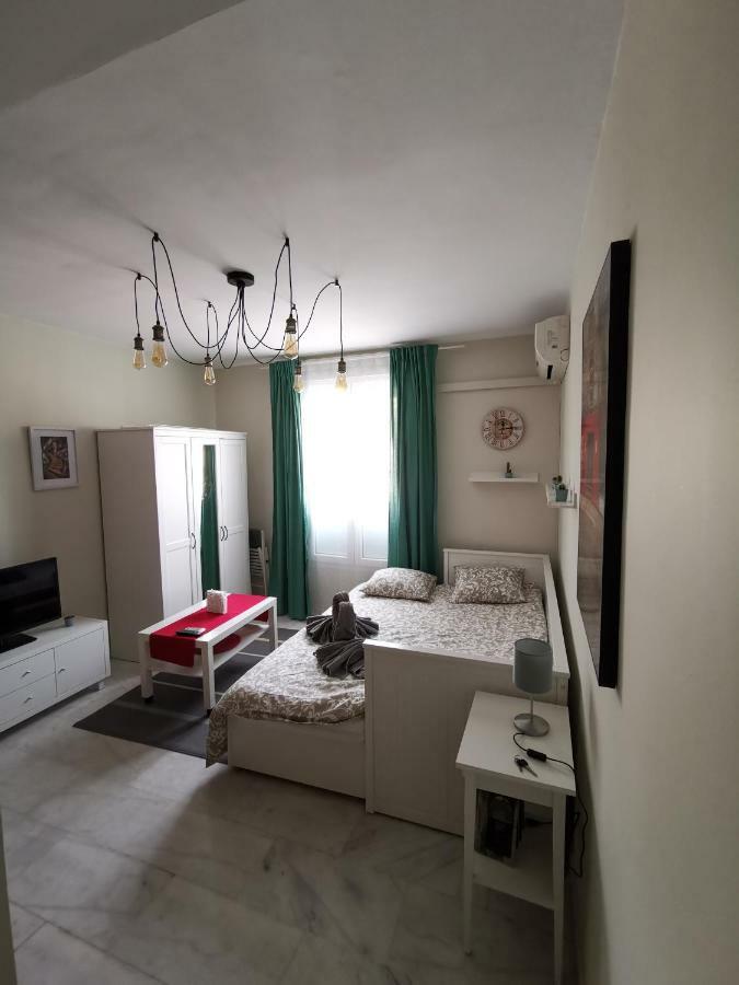 **** Genuar Apartments Malaga Center エクステリア 写真